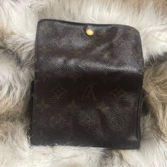 Louis Vuitton VINTAGE REHAB Wallet - Picture 17 of 17